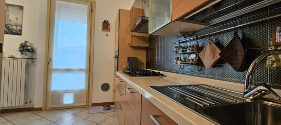 Квартира с 3 комнатами в Курно, Италия № 29970 40