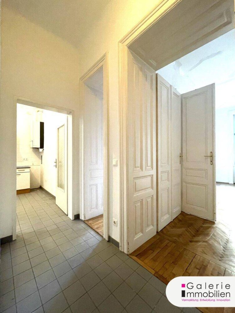 2 rooms Apartment in Alsergrund, Austria No. 183555