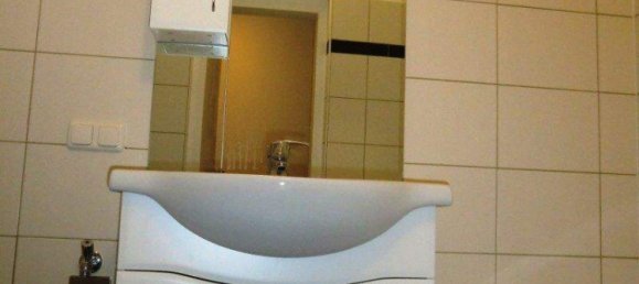 3-salle Appartement à St. Polten, Austria No. 231210 2