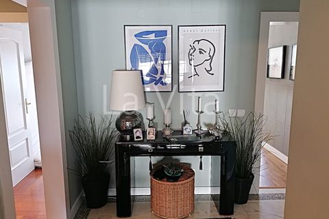 3 bedrooms Apartment in Cascais, Portugal No. 225748