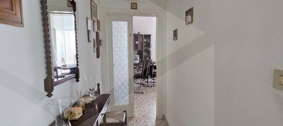 5 Schlafzimmer Wohnung in Cisternino, Italy, Nr. 24130 9