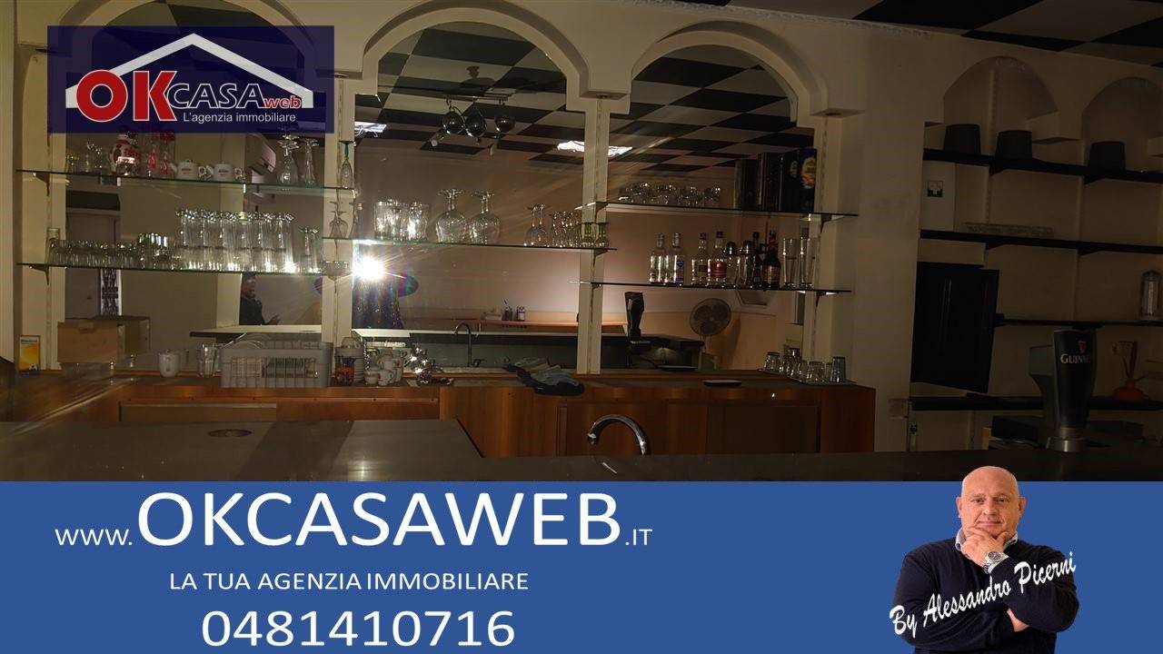 3 rooms Commercial property in Verona, Italy No. 221869