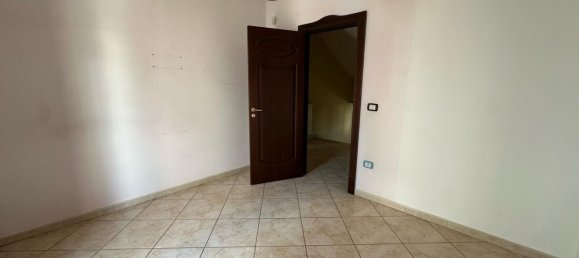 7-Zimmer Haus in Villaricca, Italy, Nr. 295998 10