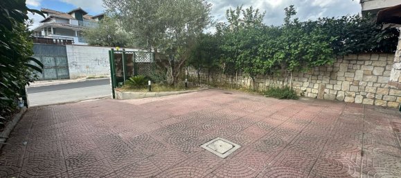 7-Zimmer Haus in Villaricca, Italy, Nr. 295998 2