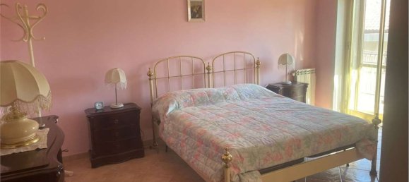 4 Schlafzimmer Wohnung in Syracuse, Italy, Nr. 377810 15