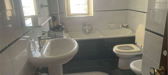 4 Schlafzimmer Wohnung in Syracuse, Italy, Nr. 377810 18