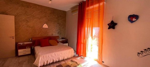 3 rooms Apartment in Syracuse, Italy No. 247366 9