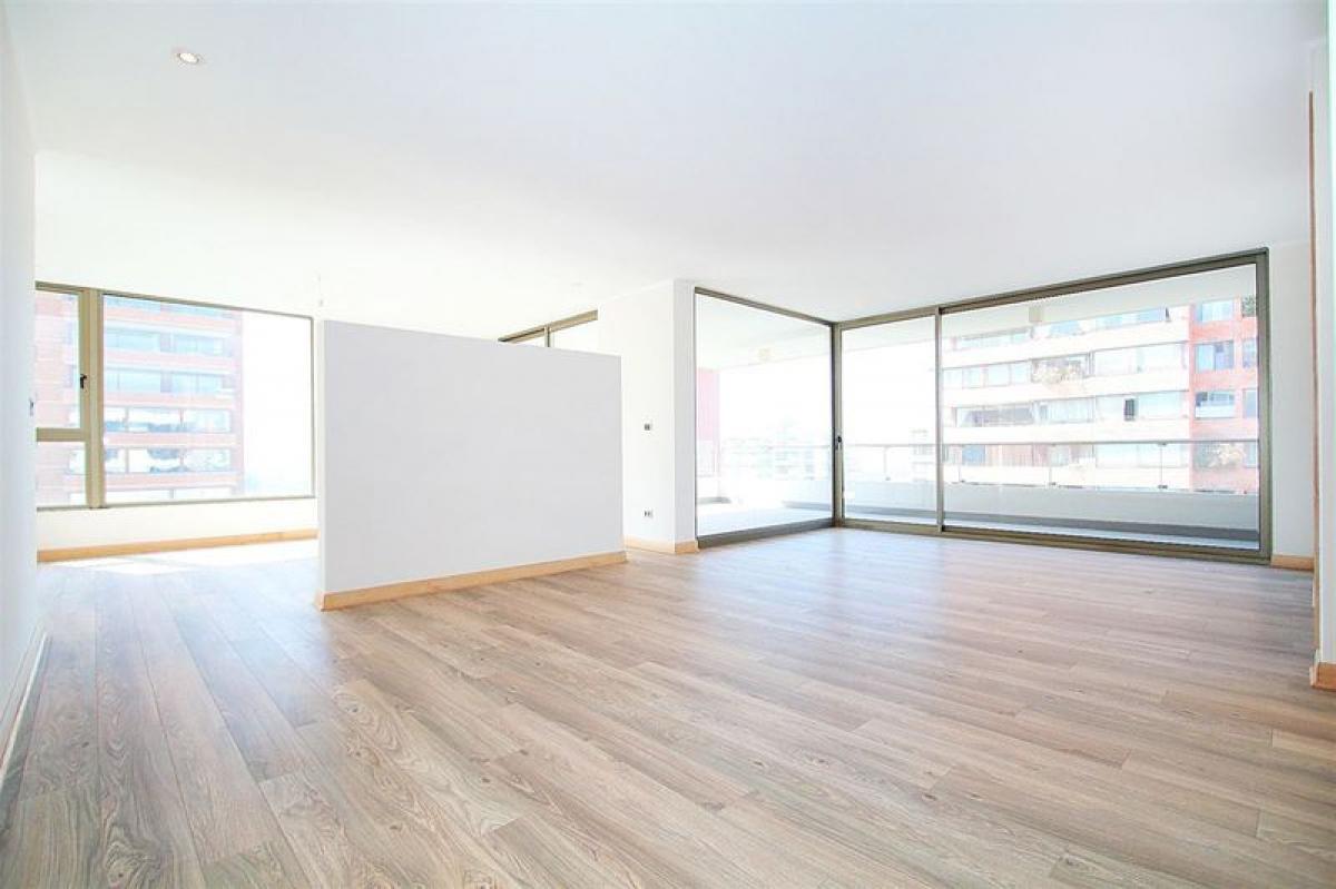 3 bedrooms Apartment in Santiago, Chile No. 3078