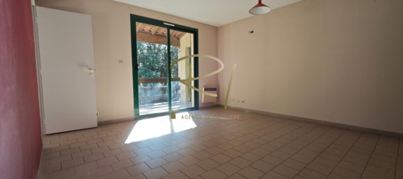 2 chambres Villa à Orgnac-l'Aven, France No. 206399 4