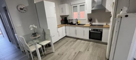 3 bedrooms House in Castellon, Spain No. 146778 2