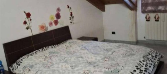 2 bedrooms House in Volpiano, Italy No. 279914 18