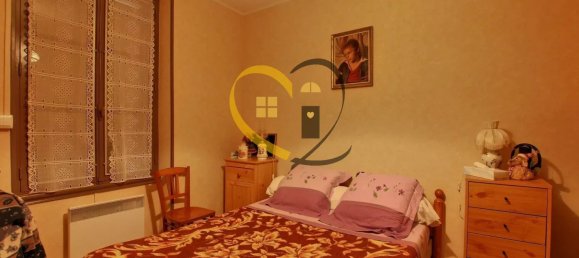 2 bedrooms House in Saint-Palais, France No. 84093 24