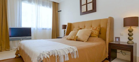 3 Schlafzimmer Penthouse in Marbella, Spain, Nr. 186050 4