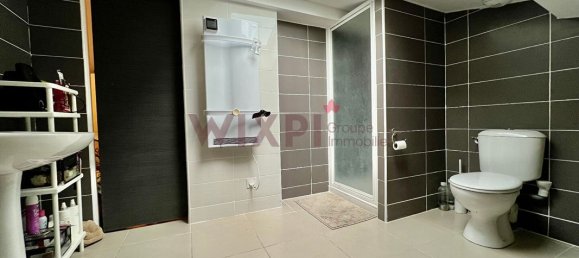 Дом с 3 спальнями в Бур-де-Пеаж, Франция № 267122 7