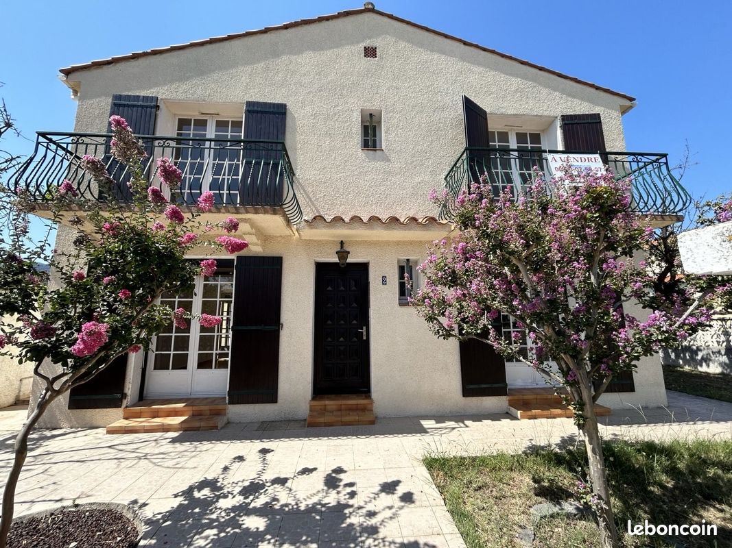 3 bedrooms Villa in Argeles-sur-Mer, France No. 324230