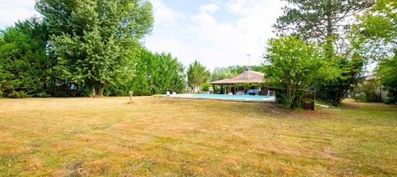 Casa T5 em Saint-Loubes, France N.º 335806 2