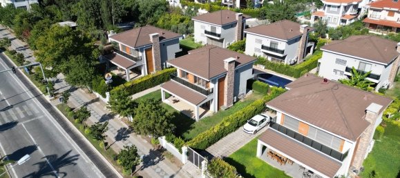 Villa 5+1 in Marmaris, Turkey No. 19258 3