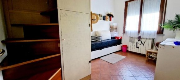 7 rooms Apartment in Castelnuovo Magra, Italy No. 103964 4