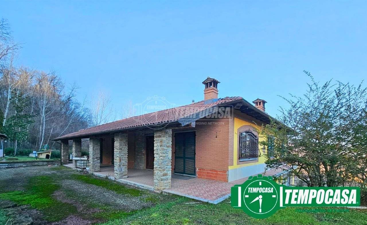 4 bedrooms Villa in Acqui Terme, Italy No. 50045