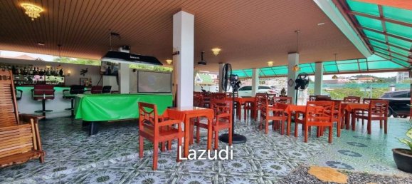 5 غرف نوم مقهى / مطعم في Bang Sare, Thailand رقم 14812 2