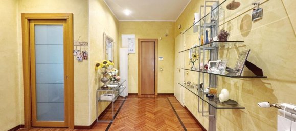 5 bedrooms Apartment in Florence, Italy No. 379045 7