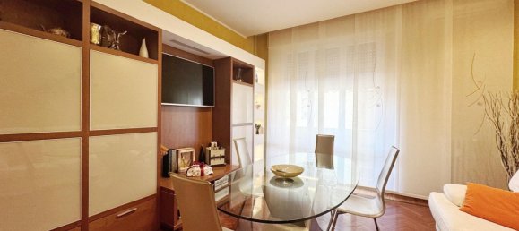 5 bedrooms Apartment in Florence, Italy No. 379045 6