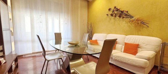 5 bedrooms Apartment in Florence, Italy No. 379045 3
