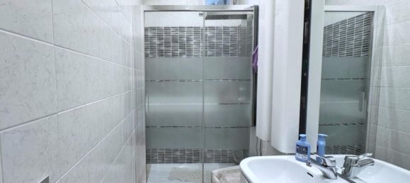 5 bedrooms Apartment in Florence, Italy No. 379045 32