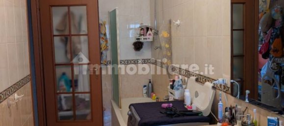 2 bedrooms Apartment in Turin, Italy No. 282832 11
