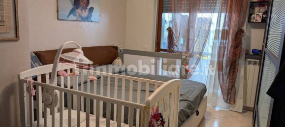 2 bedrooms Apartment in Turin, Italy No. 282832 4