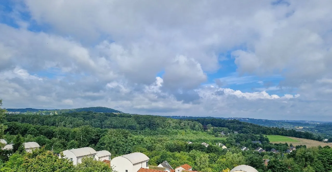  قطعة أرض في Ennepe-Ruhr, Germany رقم 140822