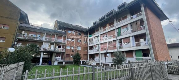 2 rooms Apartment in Limbiate, Italy No. 14713 24