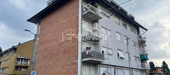2 rooms Apartment in Limbiate, Italy No. 14713 37