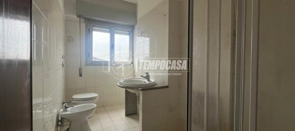 2 rooms Apartment in Limbiate, Italy No. 14713 32