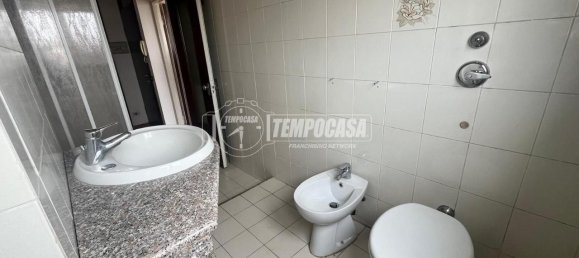 2 rooms Apartment in Limbiate, Italy No. 14713 14