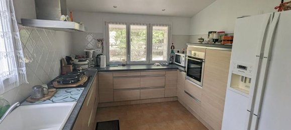 5 bedrooms House in Nogent-sur-Vernisson, France No. 62653 2