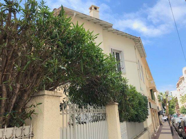 15غرفة منزل في Antibes, France رقم 327744