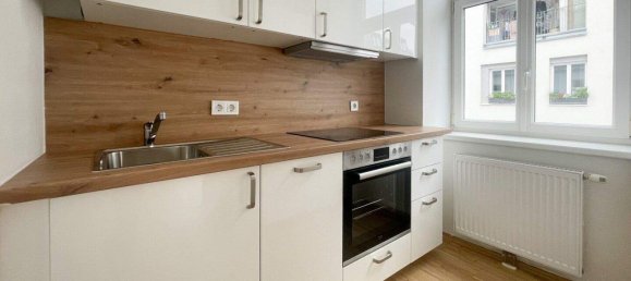 3 rooms Apartment in Hernals, Austria No. 134037 3