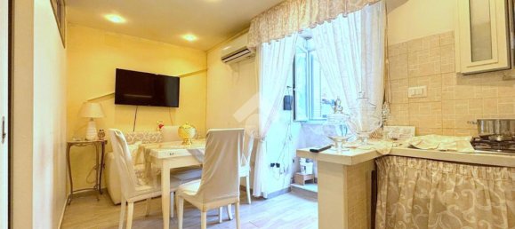 1 bedroom Apartment in Naples, Italy No. 371387 18