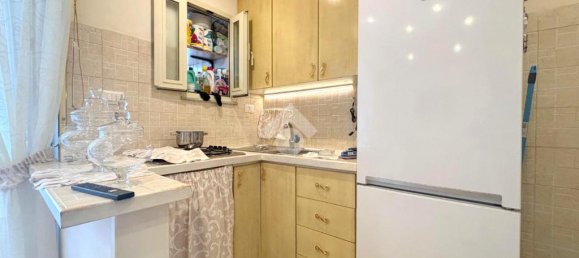 1 bedroom Apartment in Naples, Italy No. 371387 7