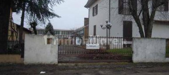 5-salle Propriété commerciale à Faenza, Italy No. 157198 4