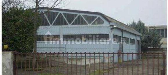 5-salle Propriété commerciale à Faenza, Italy No. 157198 3