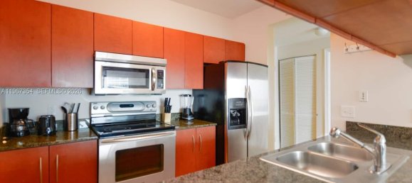 1 Schlafzimmer Gewerbliche Immobilien in Miami, USA, Nr. 615945 10
