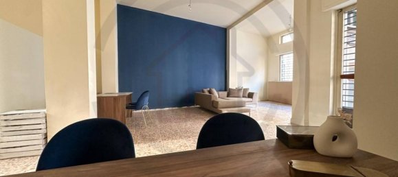 Imóvel comercial de 1 divisão em Seregno, Italy N.º 70815 4