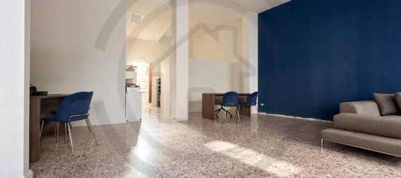 Imóvel comercial de 1 divisão em Seregno, Italy N.º 70815 8