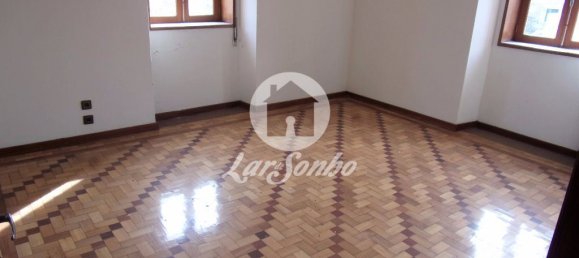 6 bedrooms House in Vila Nova de Famalicao, Portugal No. 61661 15