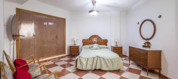 Apartamento de 4 dormitorios en Granada, Spain No. 173824 13