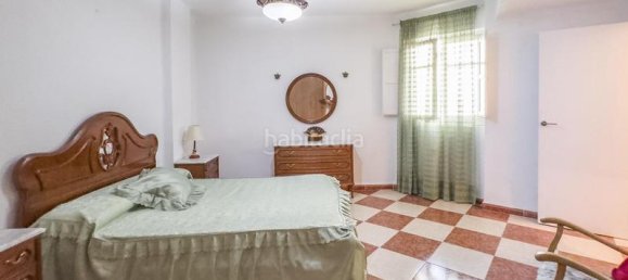 Apartamento de 4 dormitorios en Granada, Spain No. 173824 37