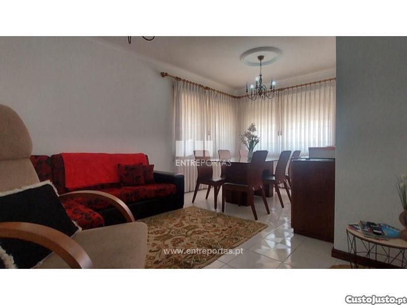 Квартира с 3 спальнями в Виана ду Каштелу, Португалия № 270161