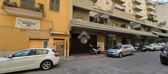 Garaje en Palermo, Italy 17 m² No. 327884 19